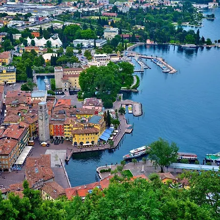 Casa Tiziano Holiday home Desenzano del Garda