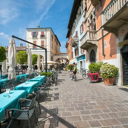 Casa Tiziano Holiday home Desenzano del Garda